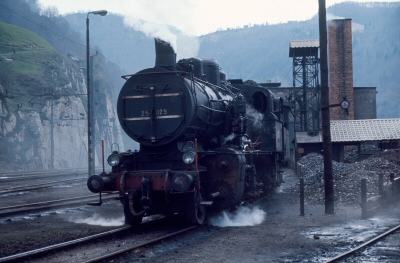 {short description of image}